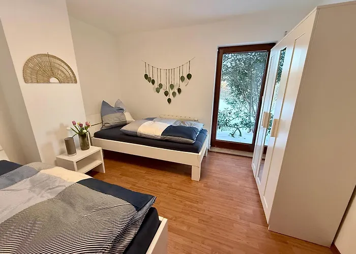 Haus Altburgstaedtel בית נופש *